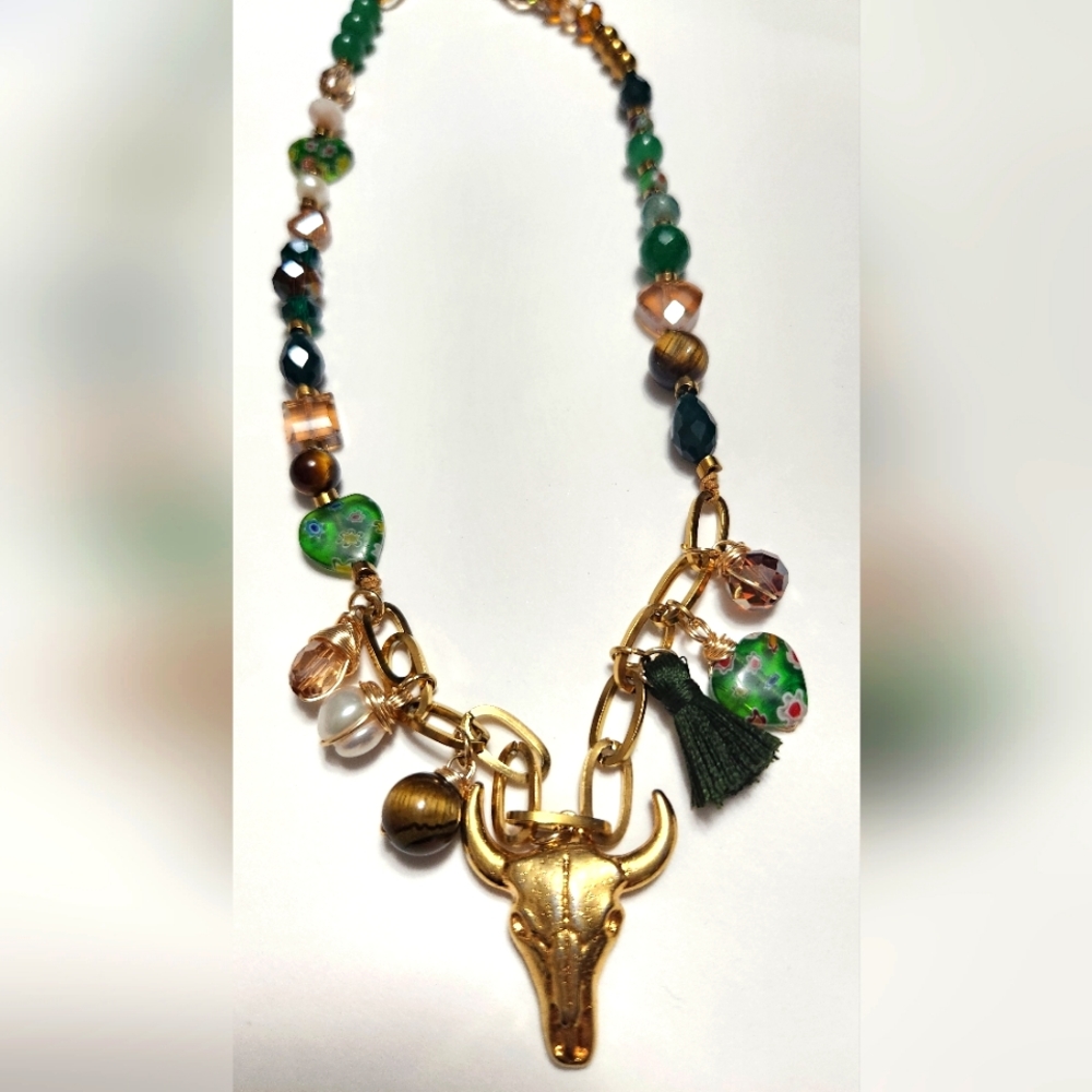 Collares